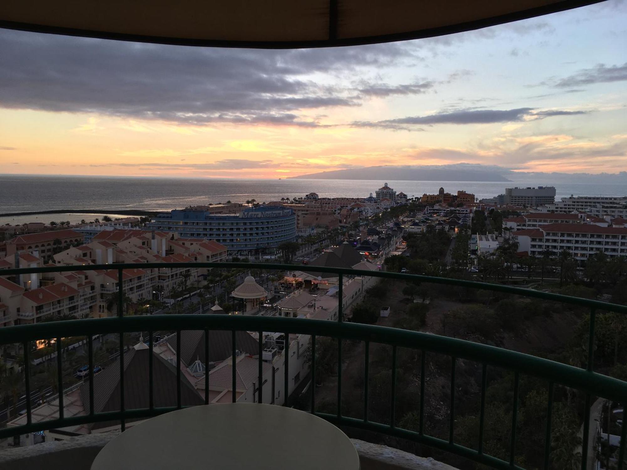 Appartement Torres Del Sol 14 Floor Ocean'S Balcony à Arona  Extérieur photo