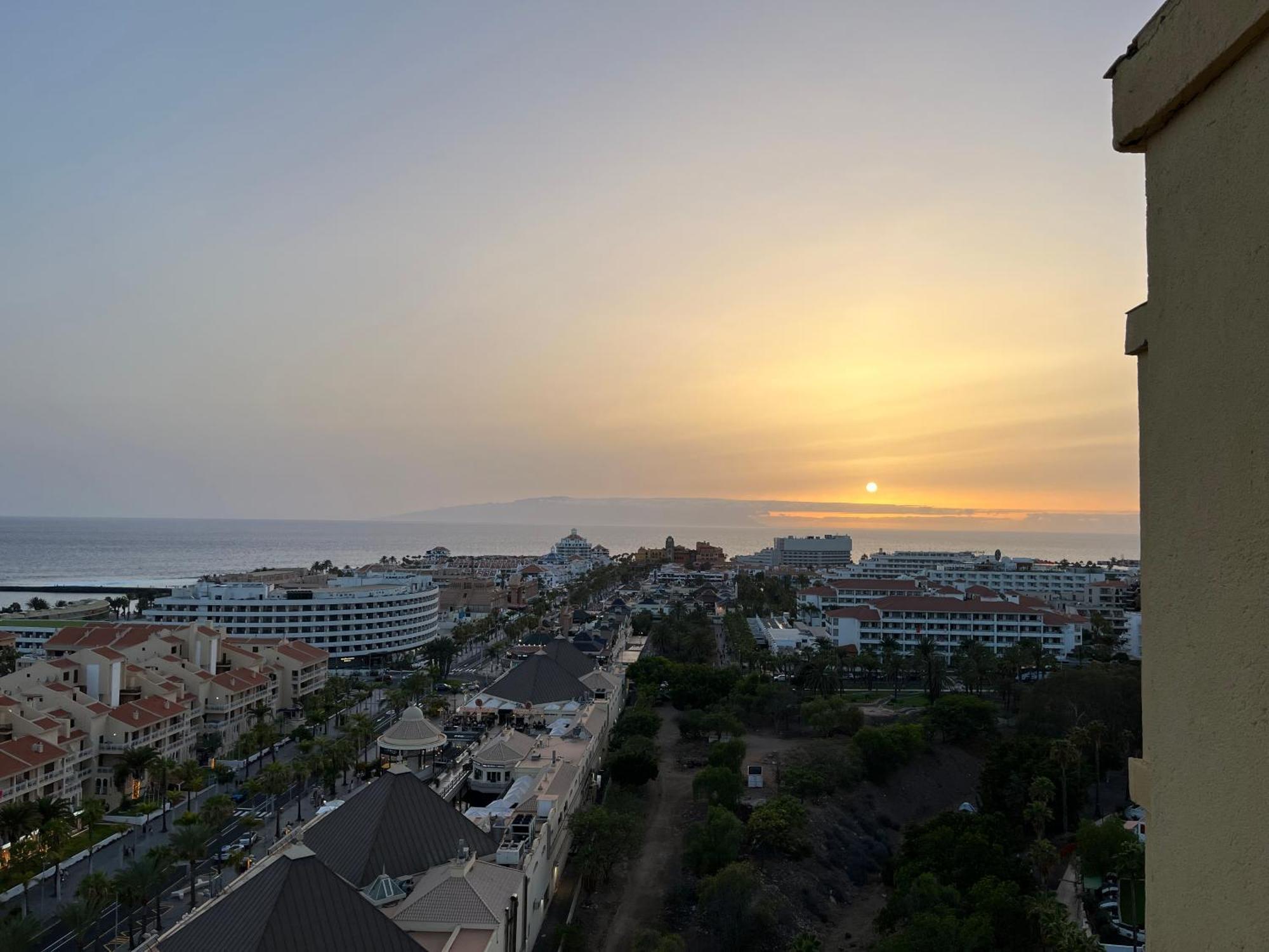 Appartement Torres Del Sol 14 Floor Ocean'S Balcony à Arona  Extérieur photo